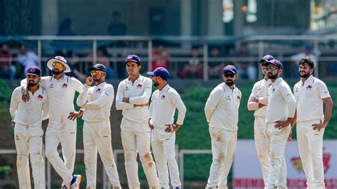 ranji cricket live score.